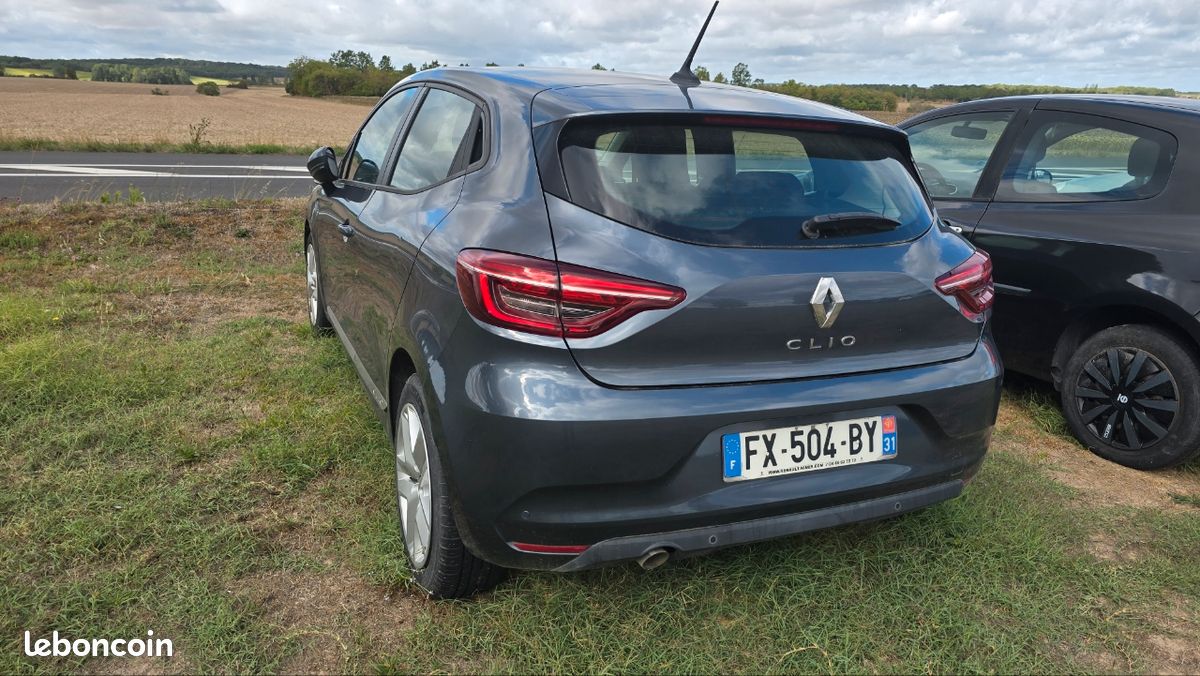 Clio 5 (image 1)