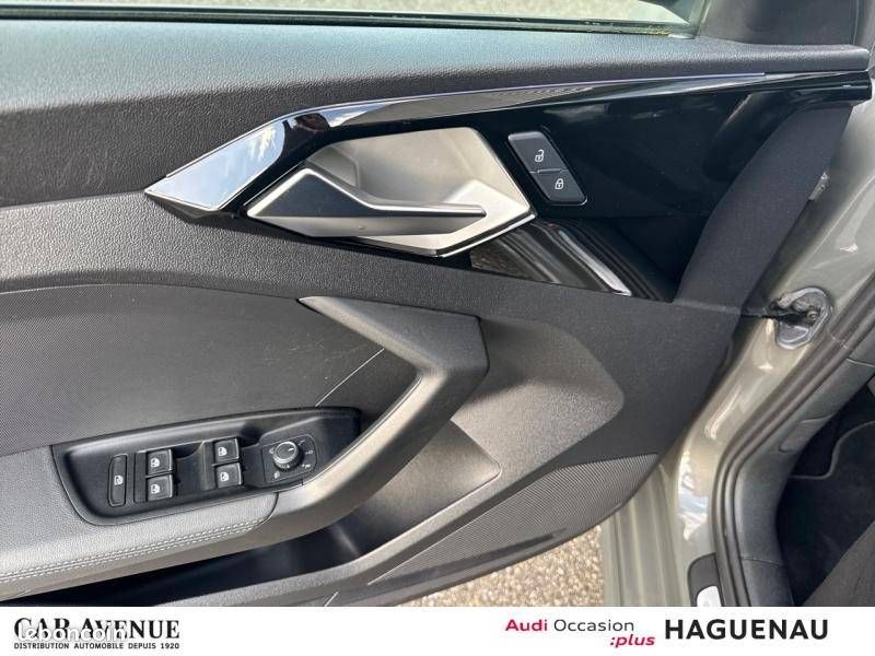 AUDI A1 Sportback 40 TFSI 200 S tronic 6 S Line / APP Connect / Caméra / Feux LED / Régulateur (image 21)