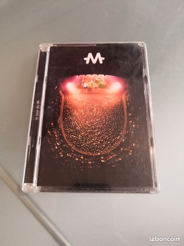 Lot du DVD et du CD " Le tour de M " 2001 (image 2)