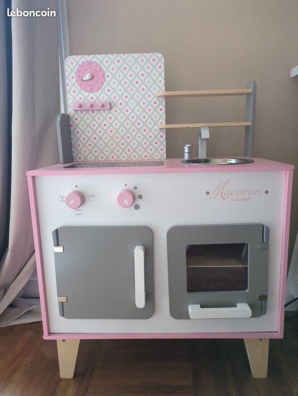 Cuisine rose enfant Janod modèle Macaron (image 1)