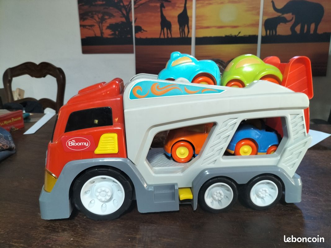 Camion de transport + 4 voitures (image 2)