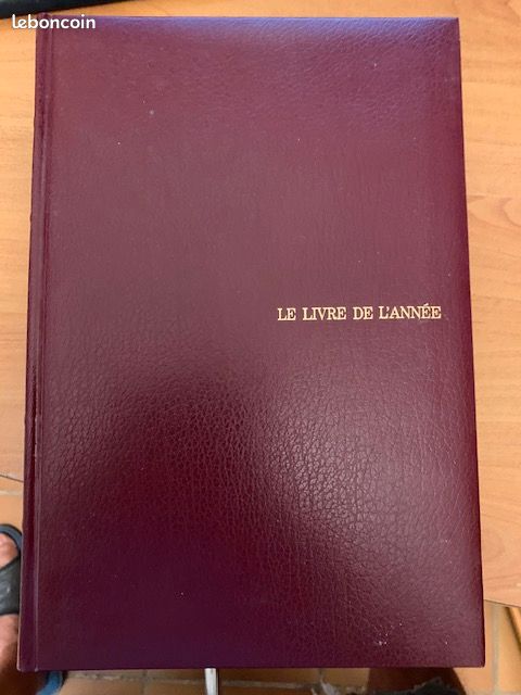 Beau livre : Le livre de l'année 1999 Larousse (image 1)