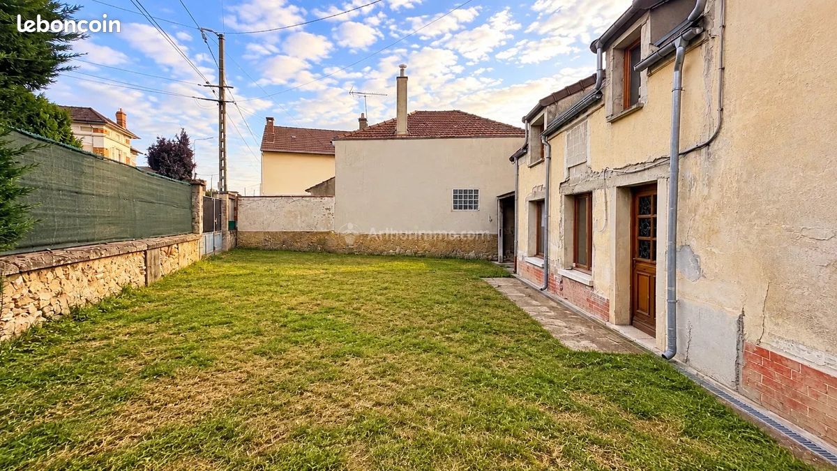 Maison 4 pièces 86 m² · à Vaires-sur-Marne · 86 m² · 300 000 €