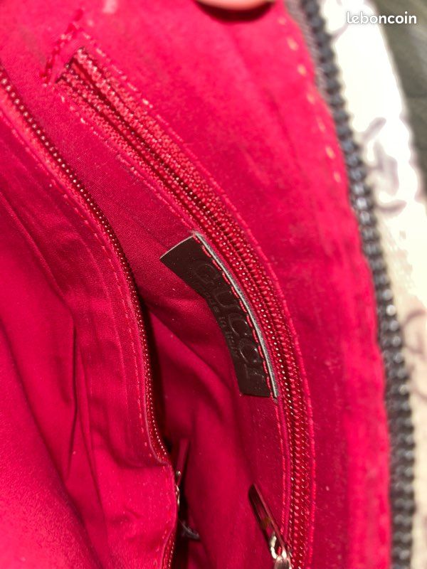 Pochette (image 2)