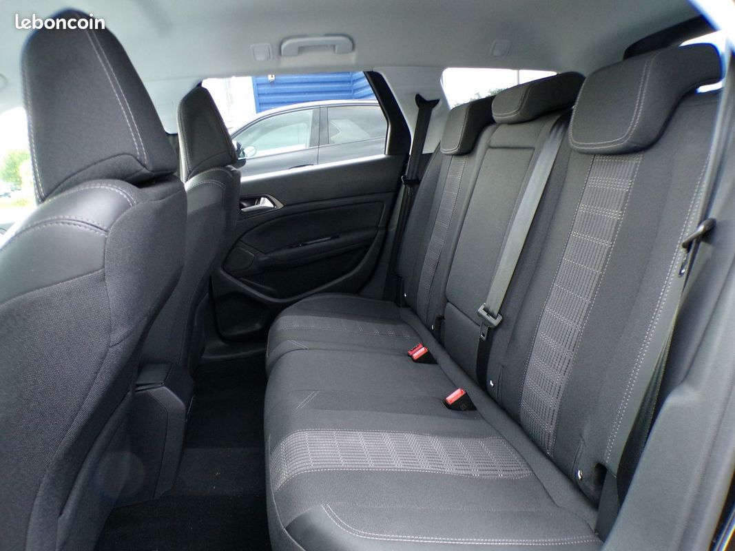 Peugeot 308 SW 1.5 BLUEHDI 130CH S&S ALLURE (image 6)