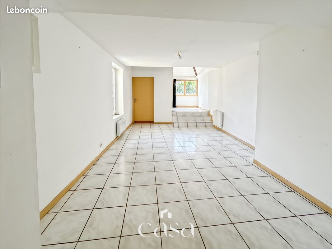 Appartement 3 pièces 56 m² · à Falaise · 56 m² · 436 €
