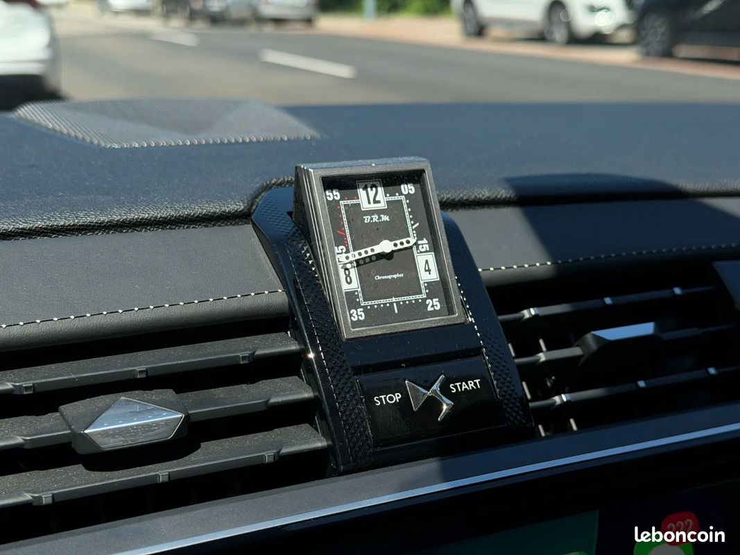DS DS7 CROSSBACK BlueHDi 180 EAT8 Grand Chic OPERA - SUIVI COMPLET - ATTELAGE - TOIT OUVRANT - CAMERA 360 (image 36)