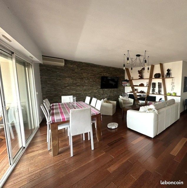 Appartement 4 pièces 105 m² · à Saint-Raphaël · 105 m² · 1 950 €/mois