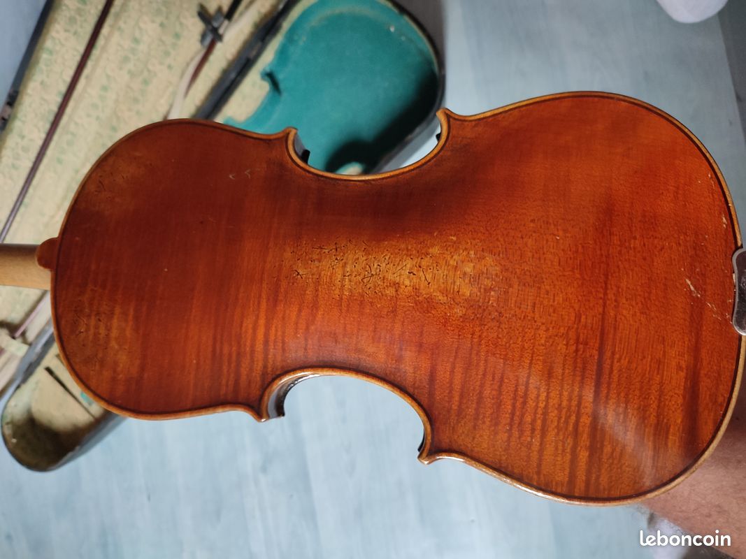 VIOLON forme Stradivarius, 20eme siècle (image 2)
