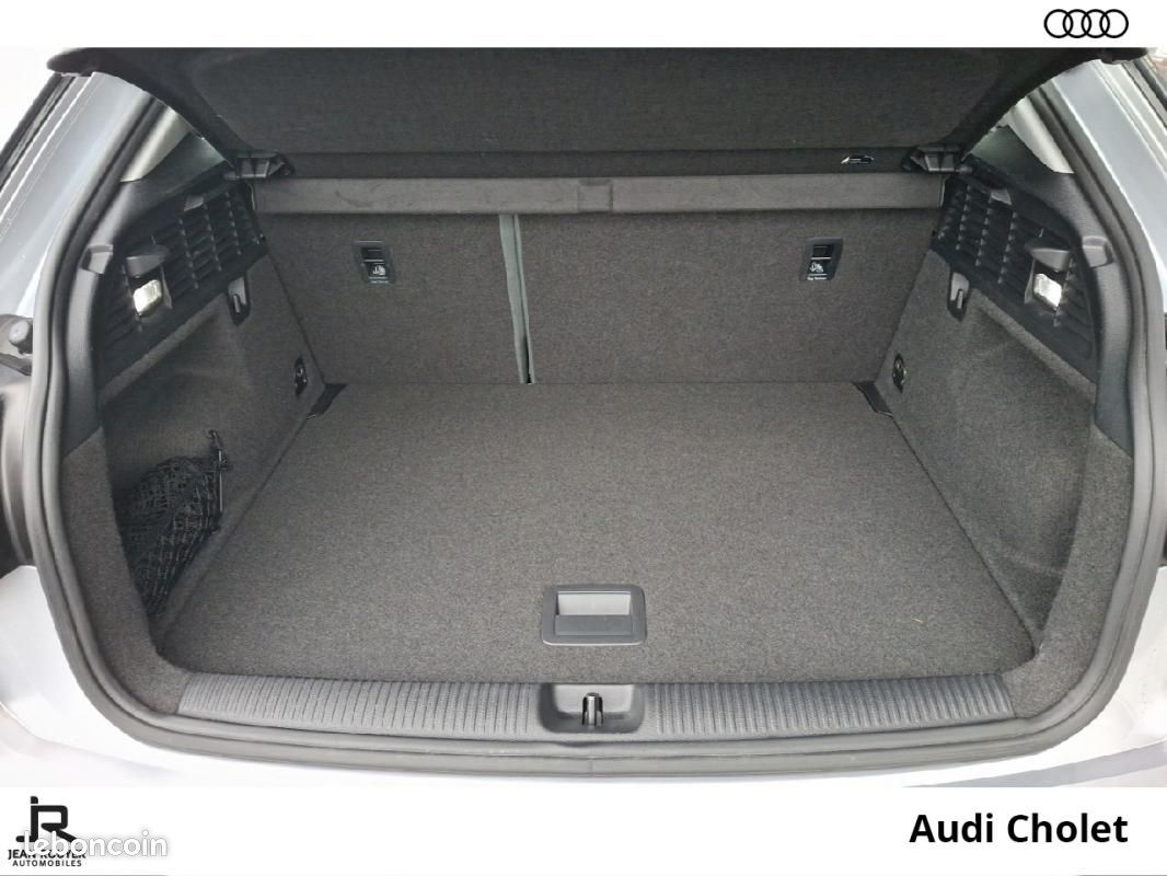Audi Q2 1.4 TFSI COD 150 ch S tronic 7 Design Luxe (image 21)
