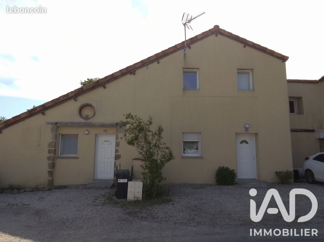 Maison 8 pièces 208 m² · à Landeronde · 208 m² · 324 000 €