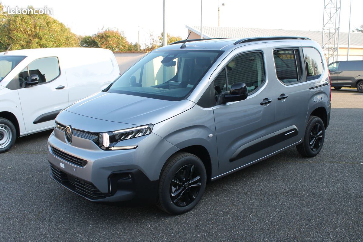 Citroën Berlingo III (3) Taille M BlueHDI 130 S&S N1 Plus EAT8 Caméra, Jantes Alu, Vitres AR sur-teintées.............sortie le 22/12/2025 (image 1)