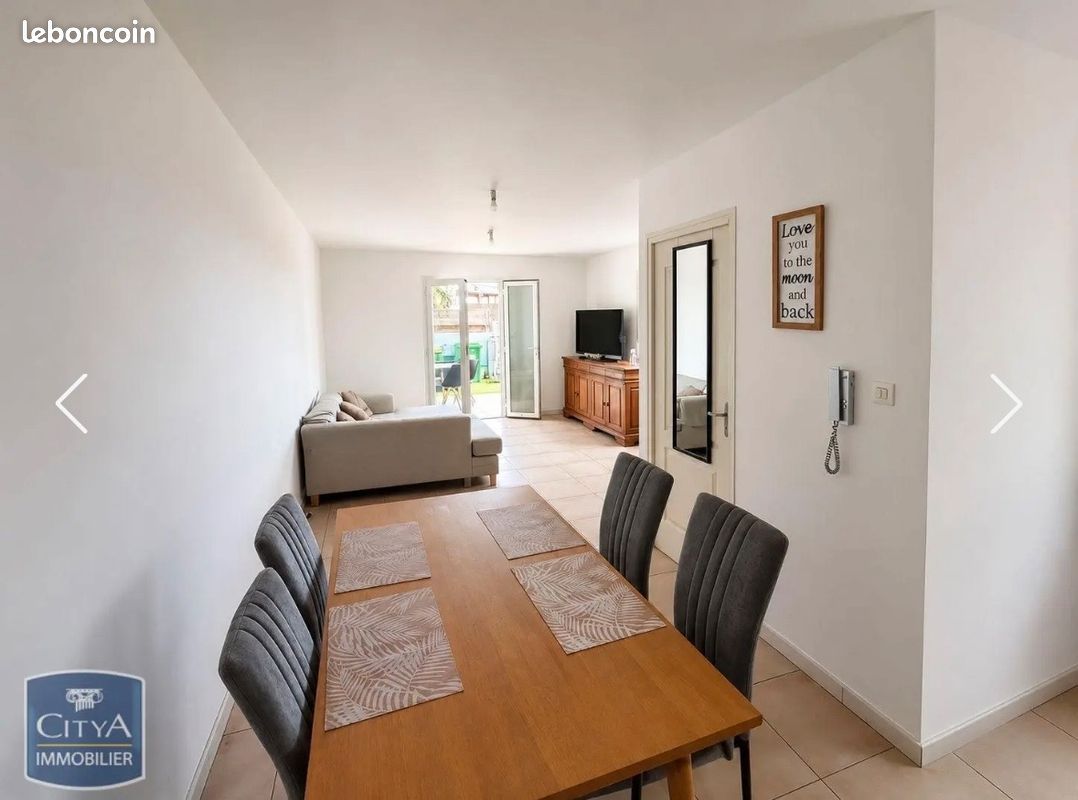 Maison 6 pièces 80 m² · à Saint-Pierre · 80 m² · 980 €/mois