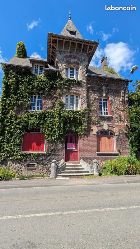 Maison 7 pièces 183 m² · à Clères · 183 m² · 230 000 €