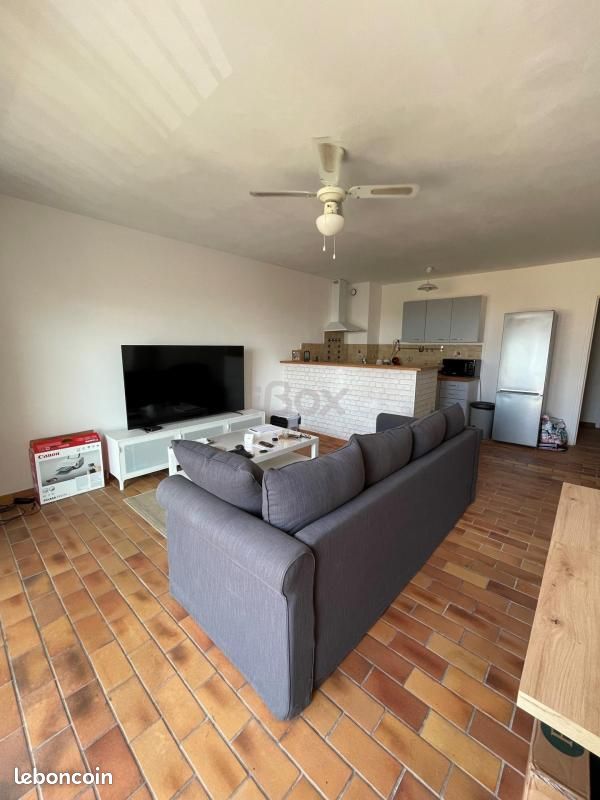 Appartement 2 pièces 49 m² · à Six-Fours-les-Plages · 49 m² · 737 €