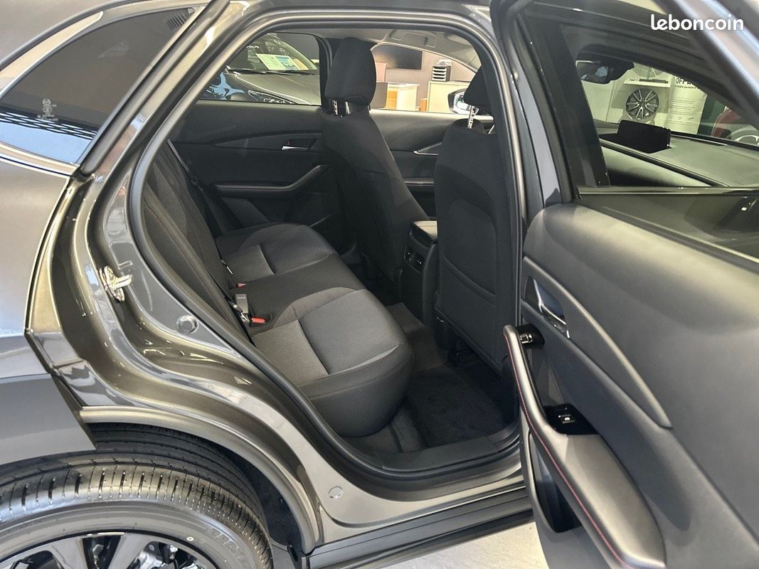 MAZDA CX-30 2.0L e-SKYACTIV X M Hybrid 186 ch 4x2 BVA6 Homura (image 8)