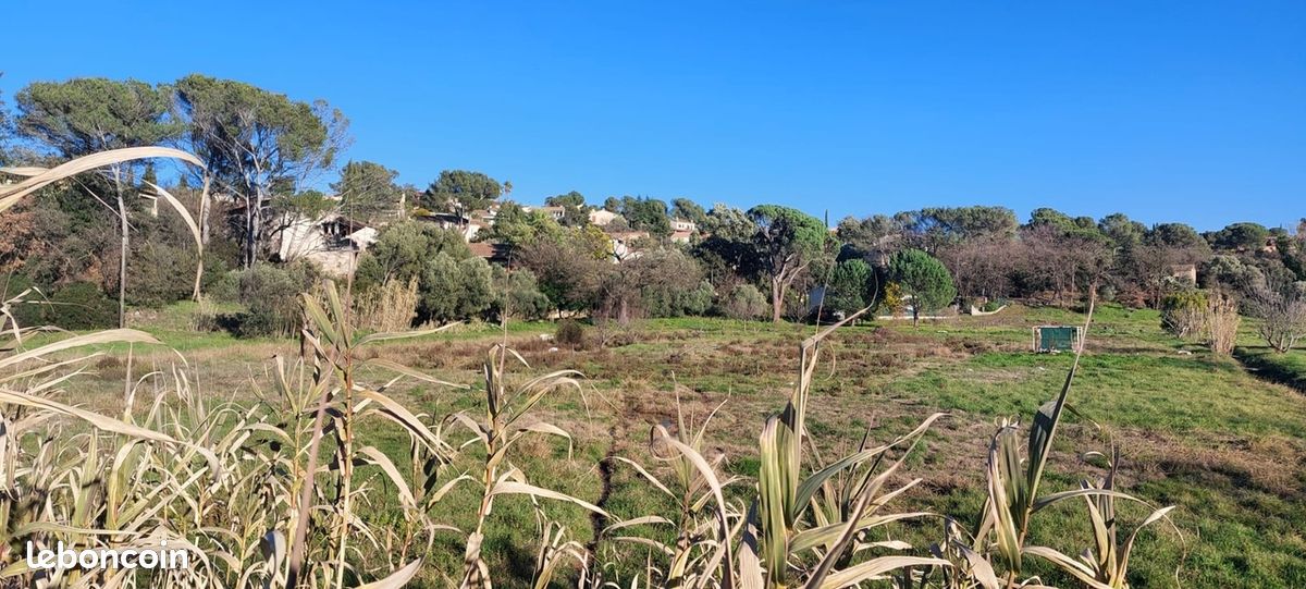 Terrain 358 m² Frejus (image 3)