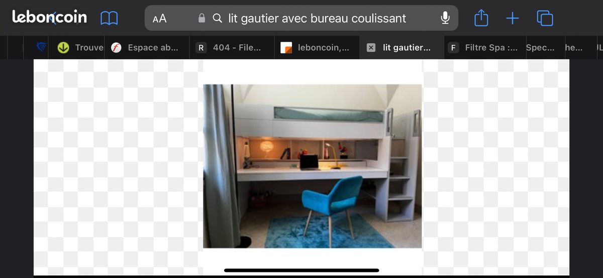 Lit (image 2)
