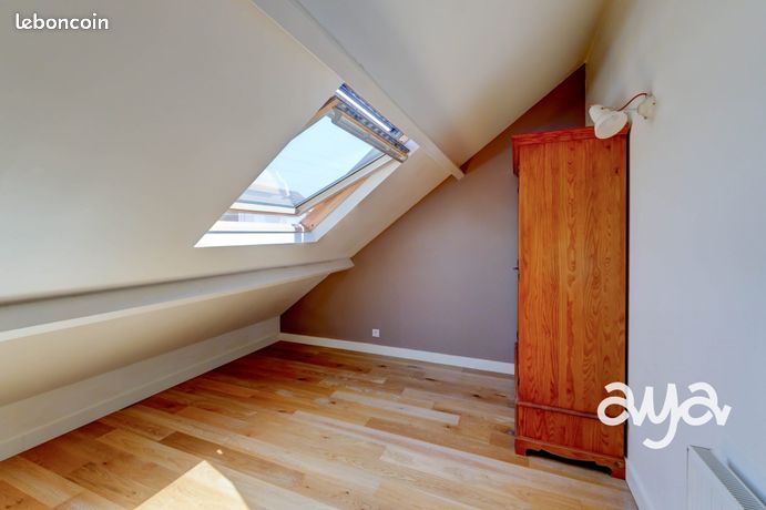 Maison 7 pièces 182 m² — 12