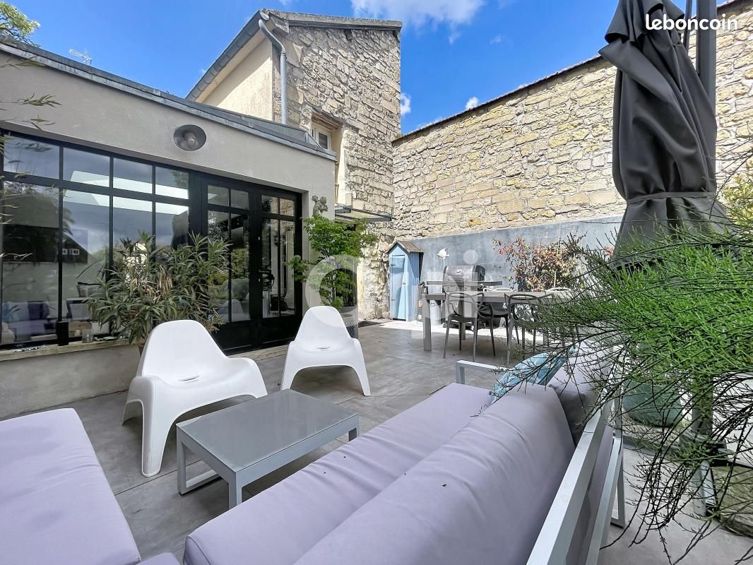 Maison 5 pièces 128 m² · à Lamorlaye · 128 m² · 425 000 €
