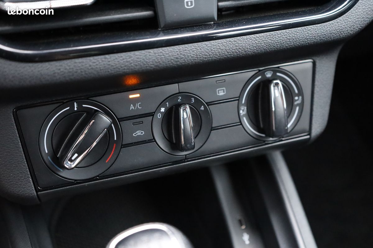 Skoda Scala 1.0 TSI 95 Active BVM6 +Faible kilométrage (image 13)