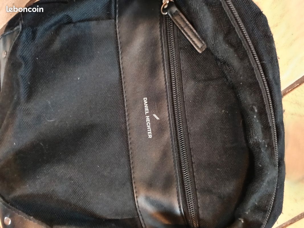 Petit sac bandoulière Daniel hechter (image 2)