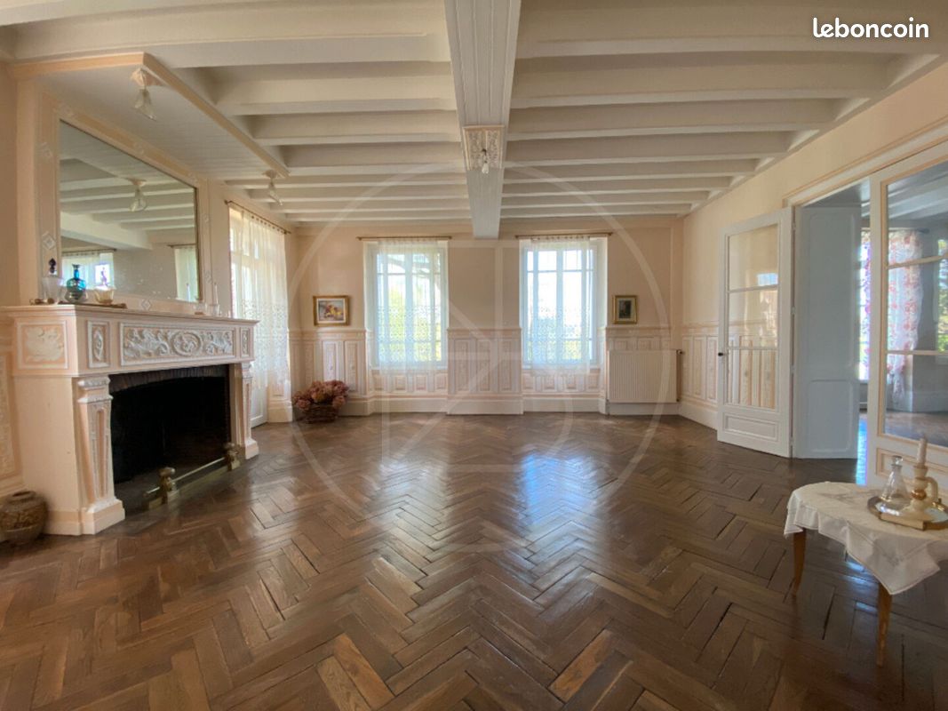 Propriété 14 pièces 375 m² (image 6)