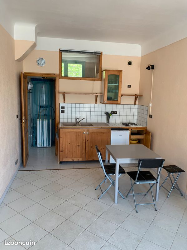 Appartement 1 pièce 28 m² · à Rodilhan · 28 m² · 430 €