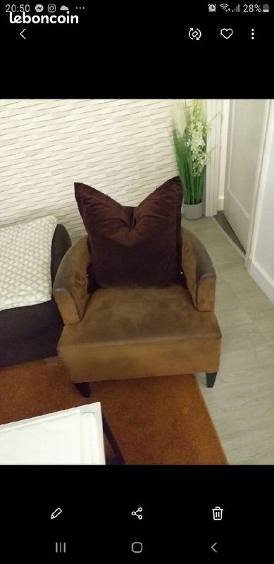 Petit fauteuil (image 1)