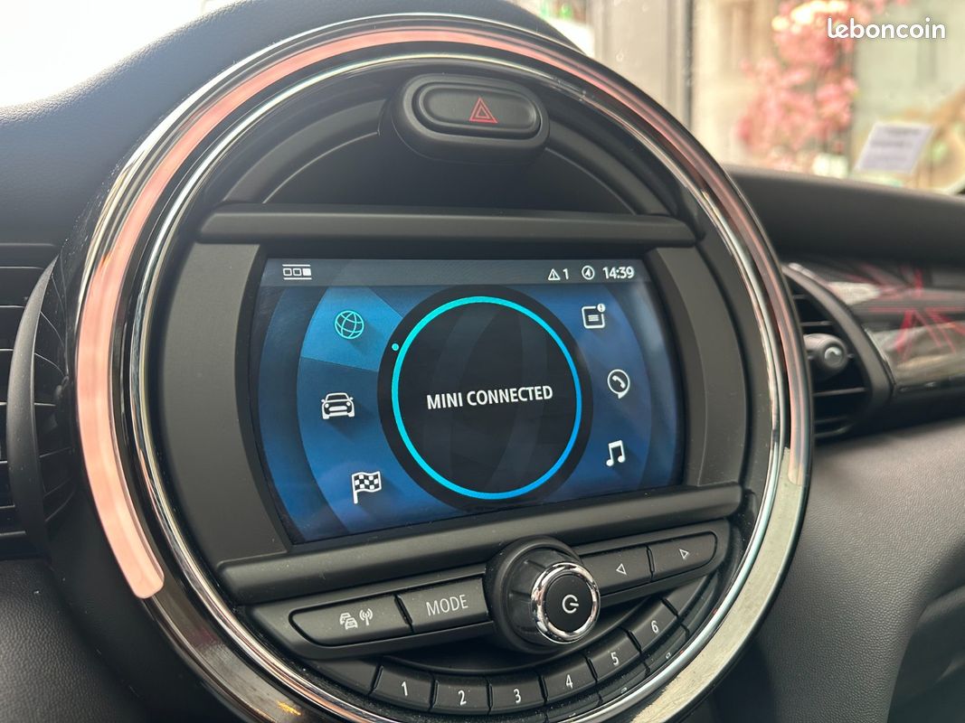 Mini cooper s 2.0 l greenwich / toit ouvrant / apple carplay / pneus avant neuf (image 30)
