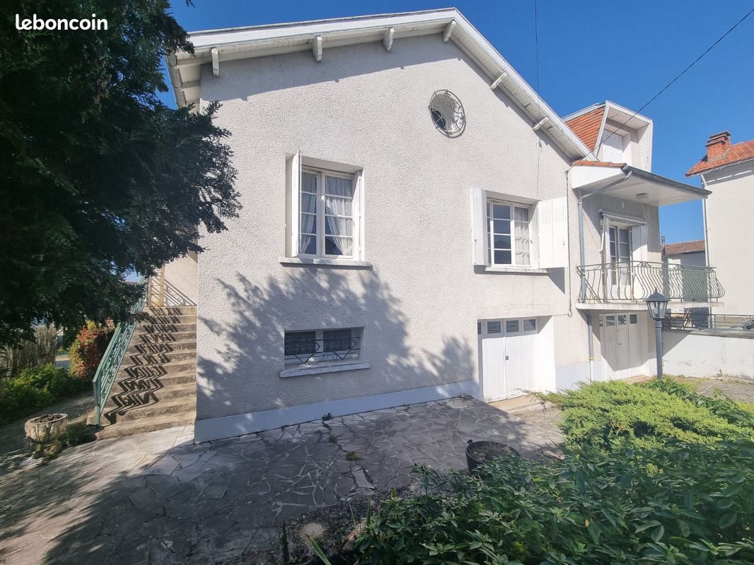 Maison 7 pièces 152 m² · à Poitiers · 152 m² · 235 000 €