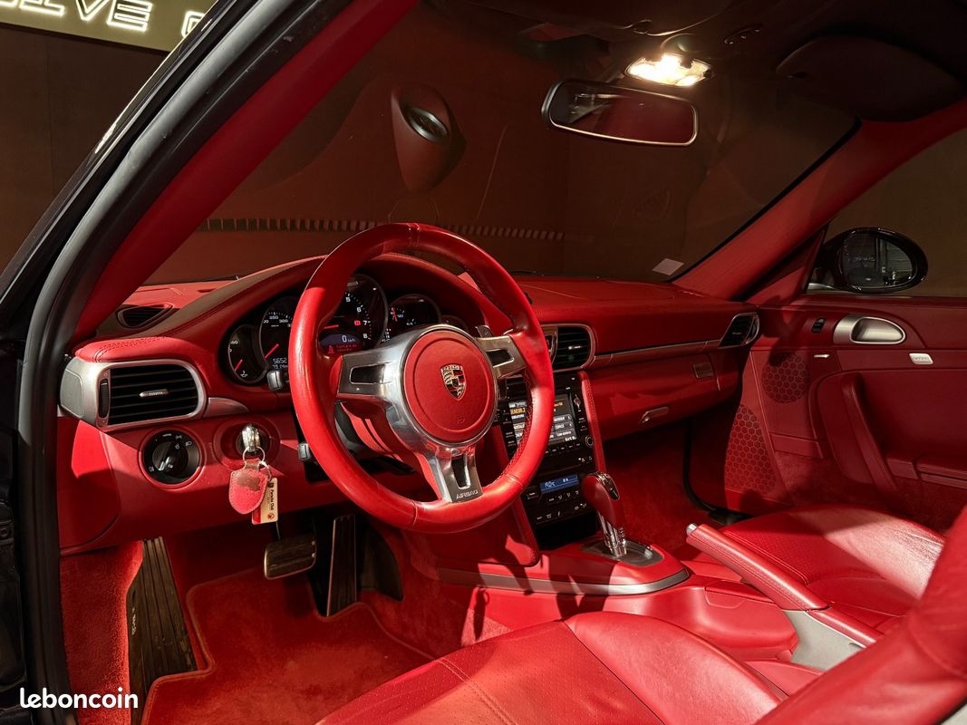 Porsche 911 997 Carrera GTS 408ch PDK Echappement Sport / Pack Chrono / Bose (image 16)