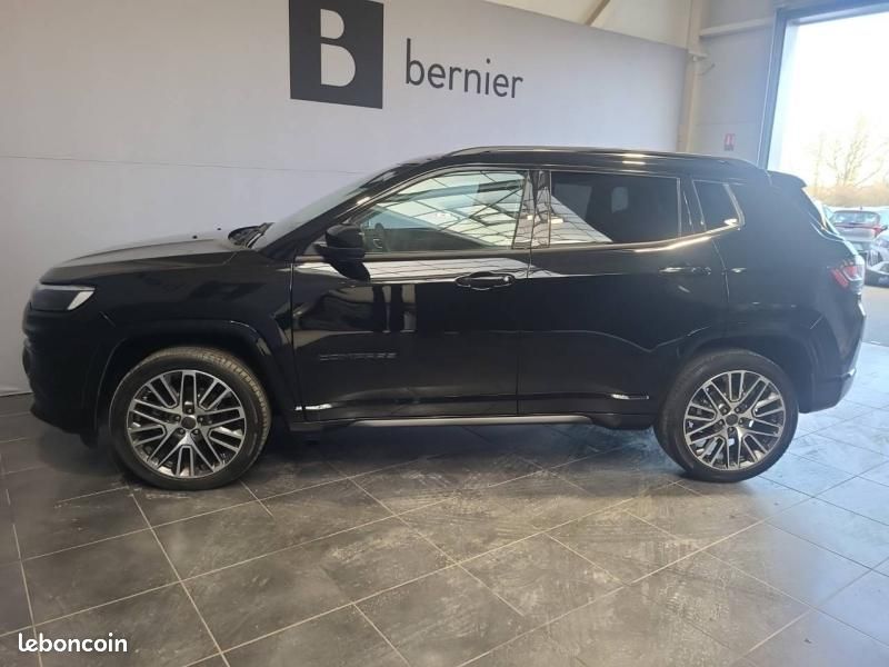 Jeep Compass 1.5 Turbo T4 130ch MHEV Summit 4x2 BVR7 (image 4)