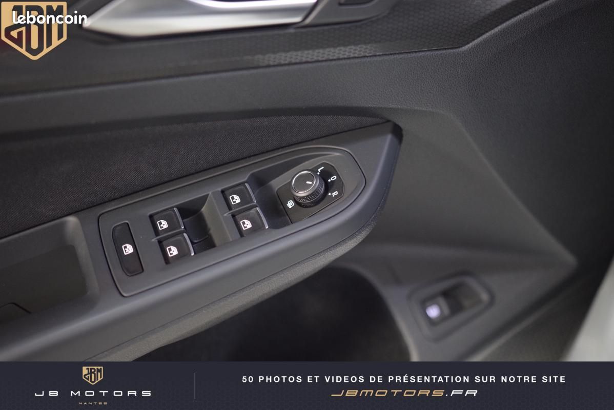 Volkswagen Golf 1.4 Hybrid Rechargeable OPF 245 DSG6 GTE (image 31)