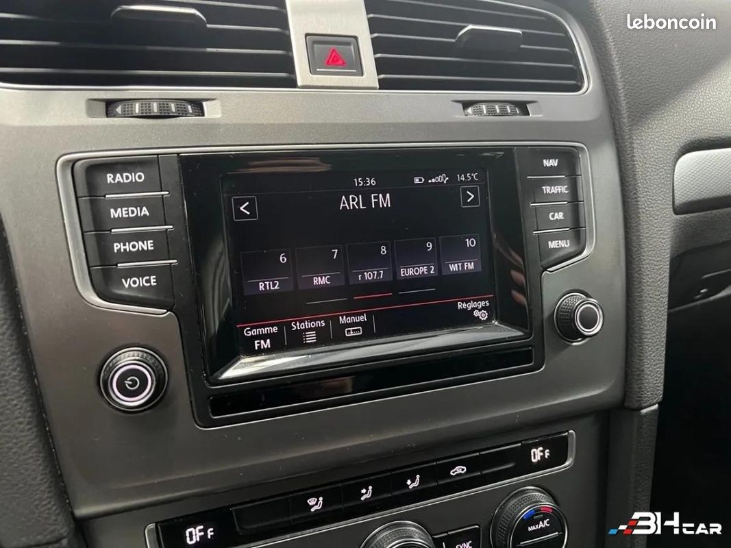 Volkswagen Golf 7 (5 portes) VII 1.6 TDI 105ch BlueMotion Technology FAP Lounge BVM5 (image 20)