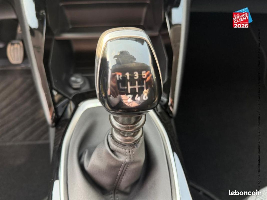Peugeot 208 1.2 Turbo 100ch Allure (image 16)