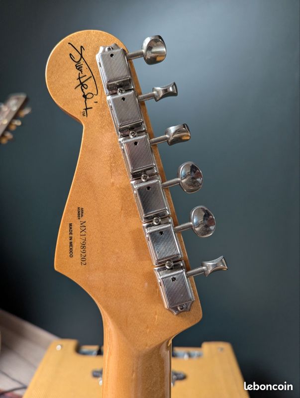 Fender Stratocaster Hendrix Monterey (image 4)