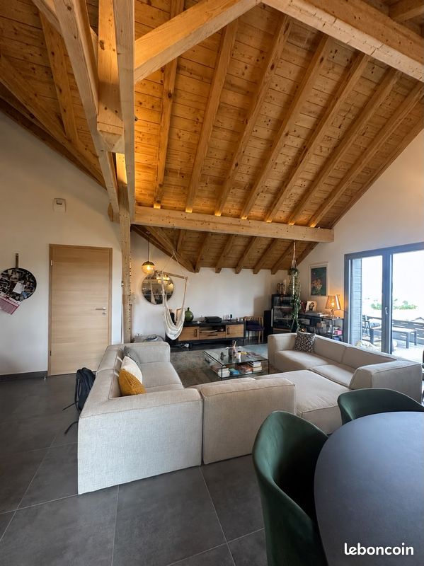 Appartement 4 pièces 99 m² · à Orchamps-Vennes · 99 m² · 1 100 €/mois