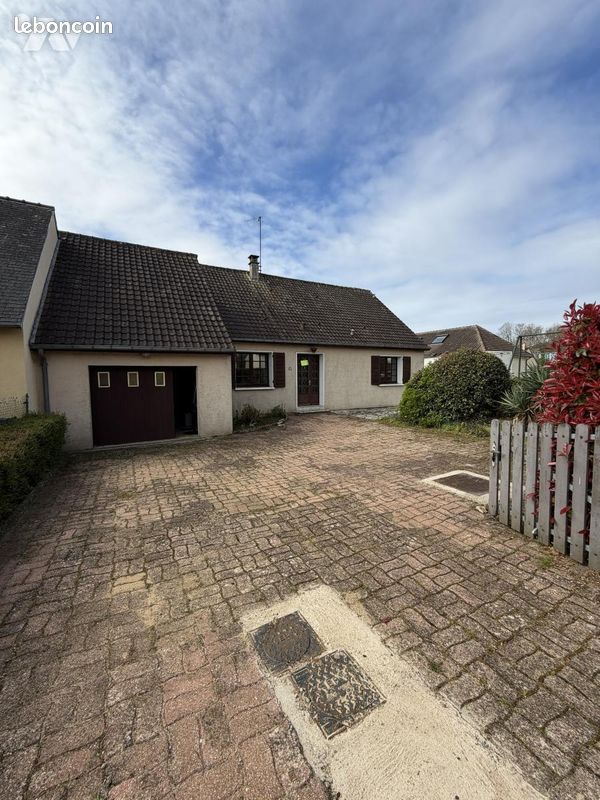 Maison 5 pièces 107 m² · à Changé · 107 m² · 204 750 €