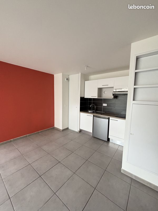 Appartement 2 pièces 47 m² · à Périgny · 47 m² · 811 €