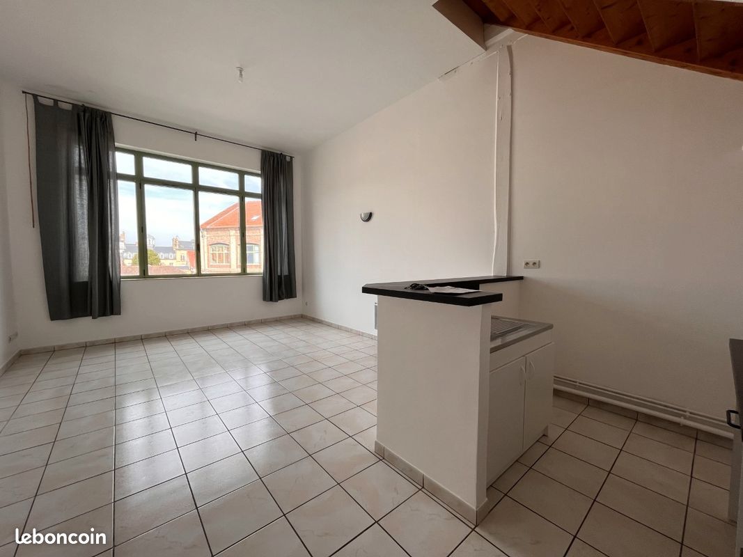 Appartement 3 pièces 60 m² · à Elbeuf · 60 m² · 520 €