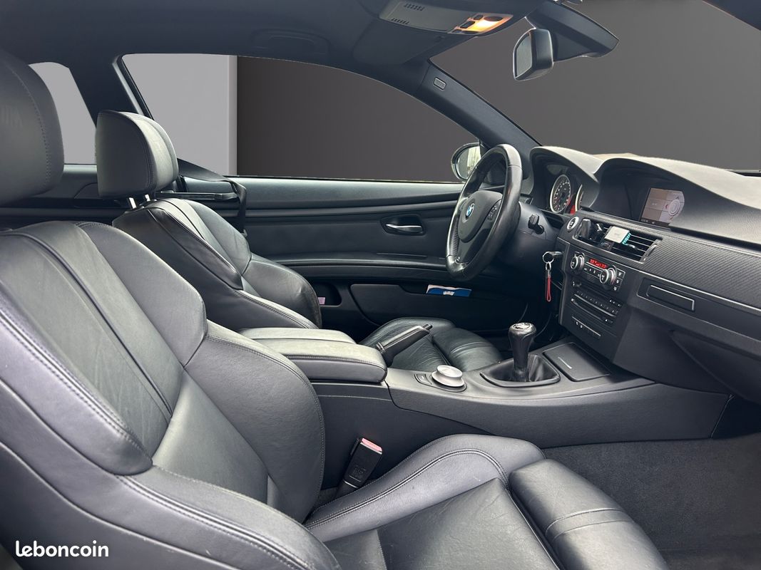 BMW M3 E92 M3 Coupe Toit Carbone Echappement Eisenmann Jantes 20 Garantie 12 Mois (image 9)