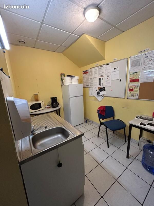 Local d'activité 1 348 m² (image 8)