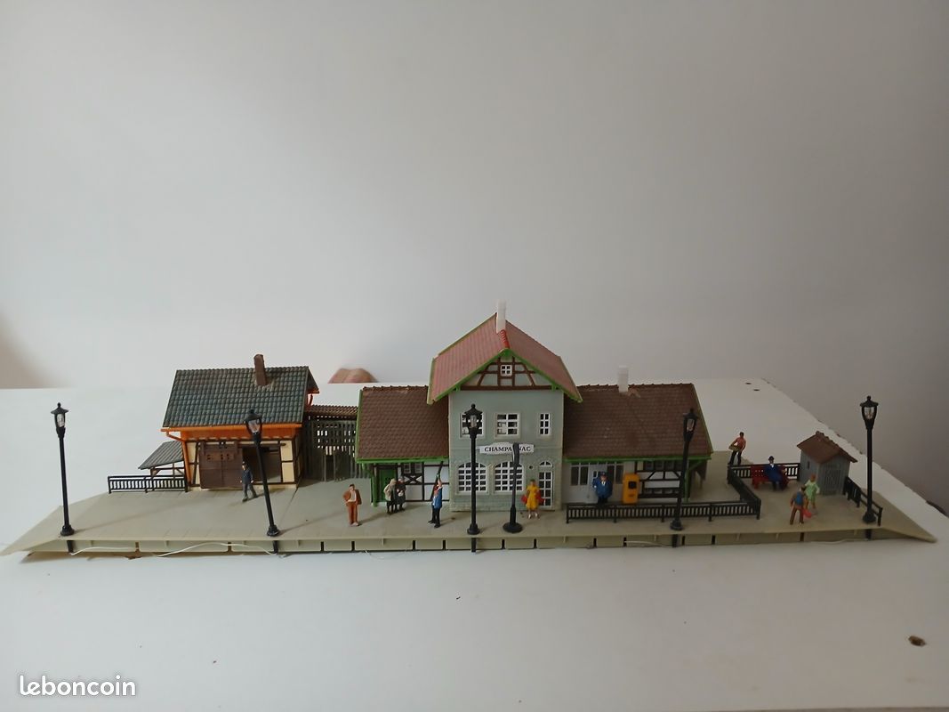 Maquette Gare Ferroviaire Vollmer Faller Kibri - échelle HO, Occasion