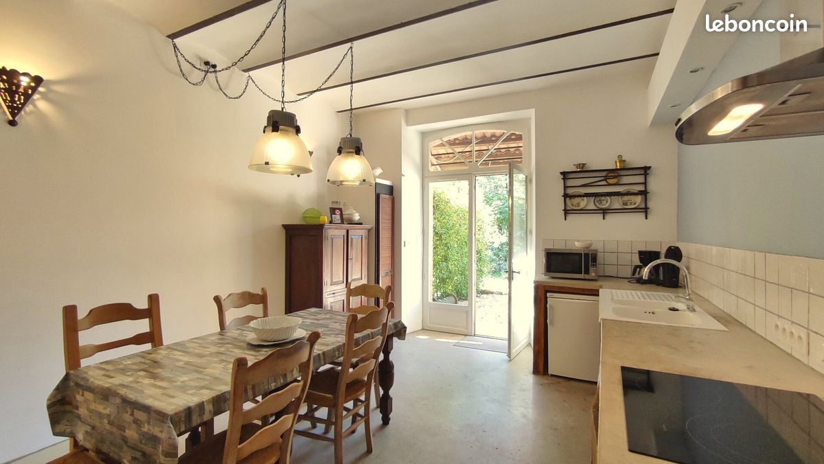 Propriété 5 pièces 135 m² (image 2)