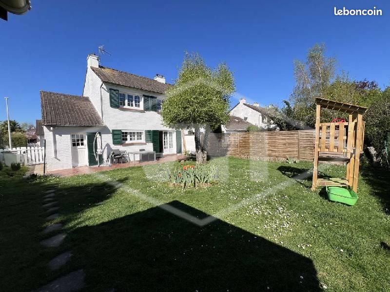 Maison 6 pièces 100 m² · à Combs-la-Ville · 100 m² · 315 000 €
