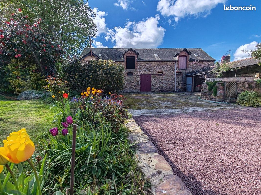 Maison 6 pièces 146 m² · à Retiers · 146 m² · 313 500 €