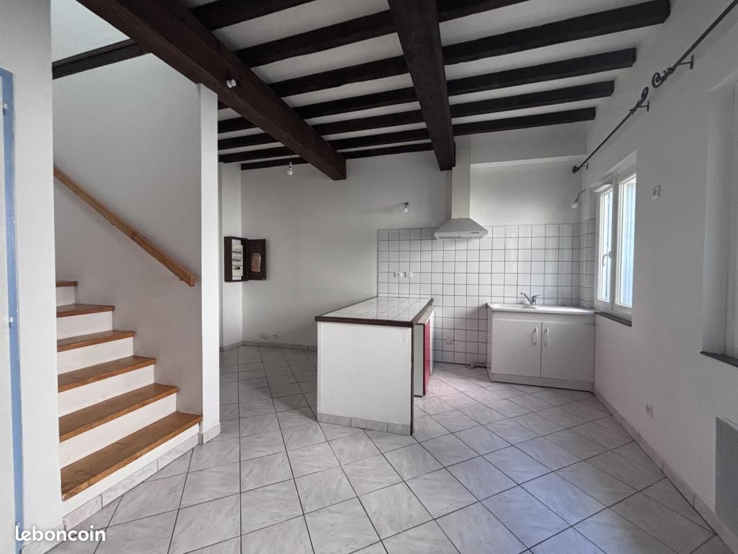 Appartement 3 pièces 55 m² · à Pompignan · 55 m² · 420 €