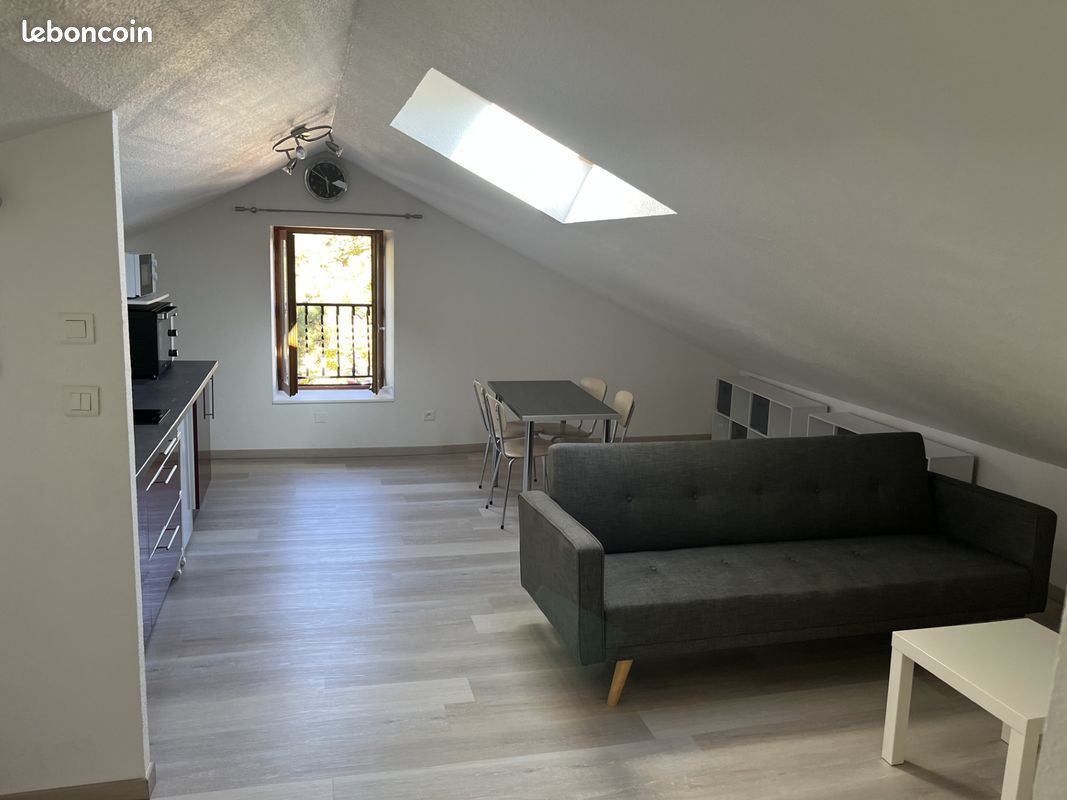 Appartement 2 pièces 17 m² · à Riom · 16,9 m² · 410 €/mois