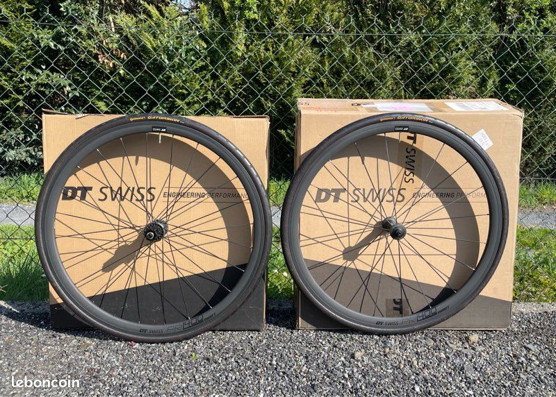 DT Swiss Rayons Droits 14/15 g = 2/1,8 mm boîte de 72, Noir 284 mm